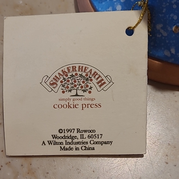 Snowman Cookie Press by Shaker Hearth - Picture 3 of 6